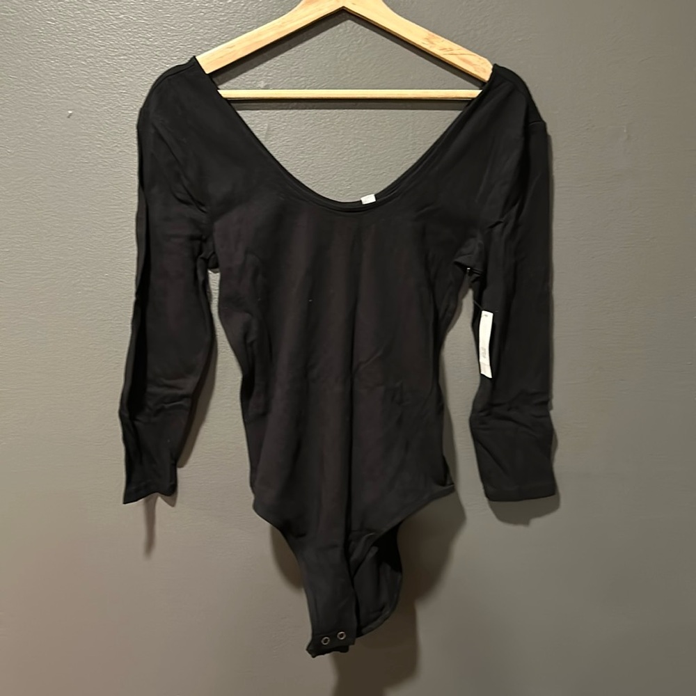 NWT - GAP - Black Long Sleeve One Piece Bodysuit- Size Small